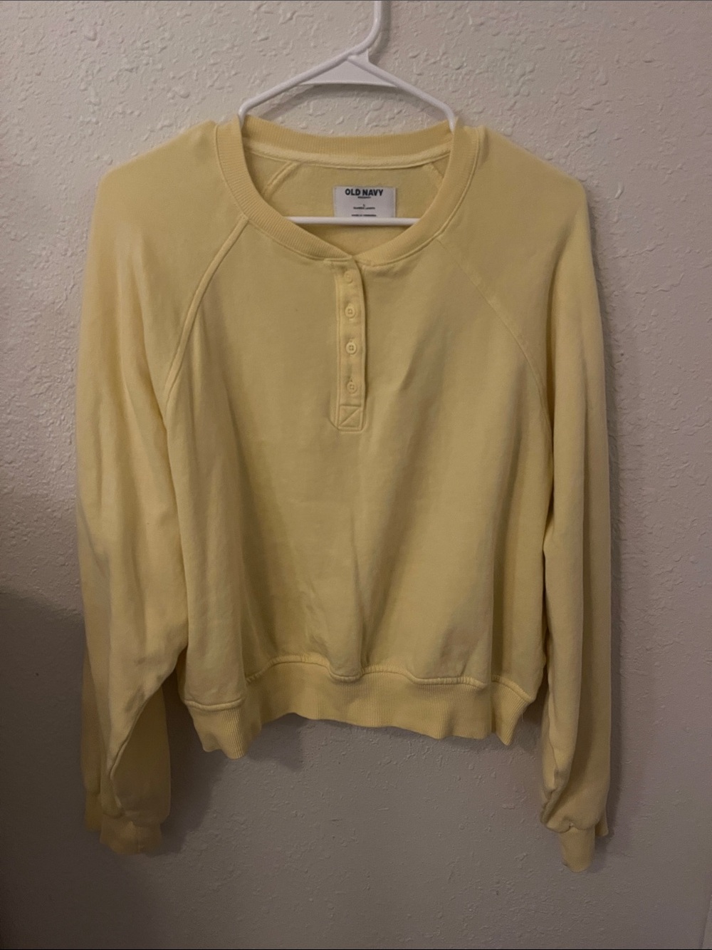 Old Navy Pale Yellow Henley Pullover Sweatshirt